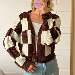 Brown and white checkered cardigan